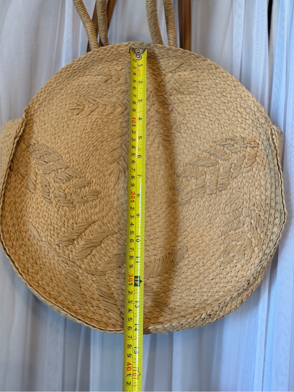 Round Woven Shoulder Bag in Natural Tan - Picture 4 of 8